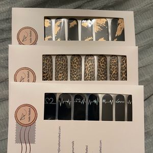 Lot of Color Street and Nails Mailed 18 pairs, unopened